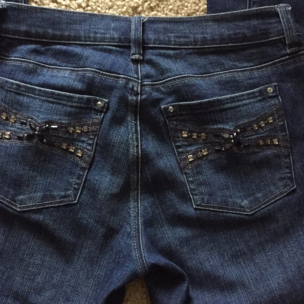 Jeans - Picture 3 of 4